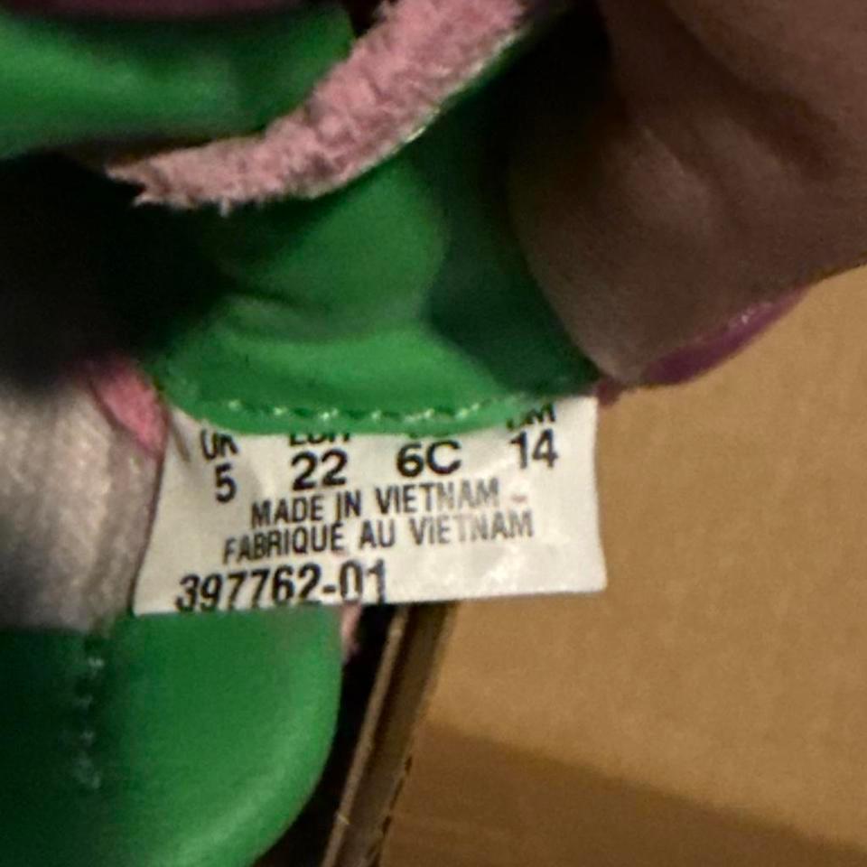 Puma Pink And Green Suede 6