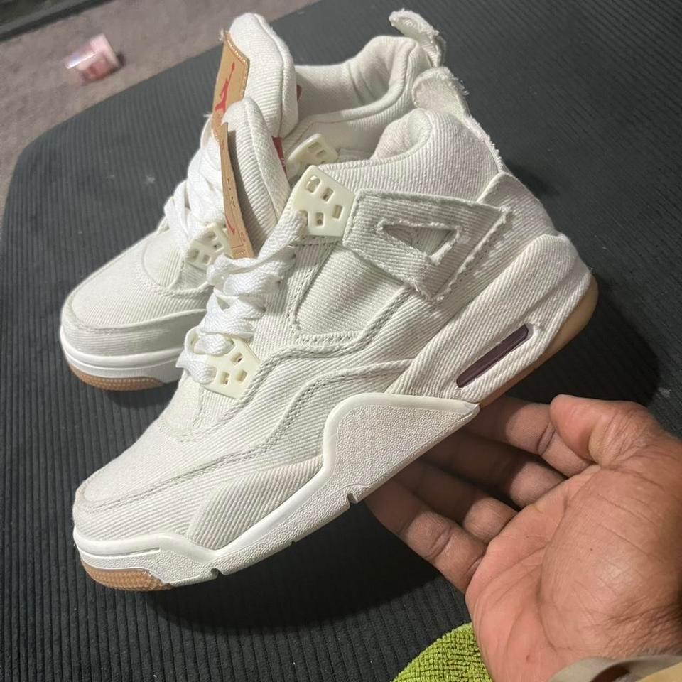 Jordan Retro 4 X Levis E60b 3
