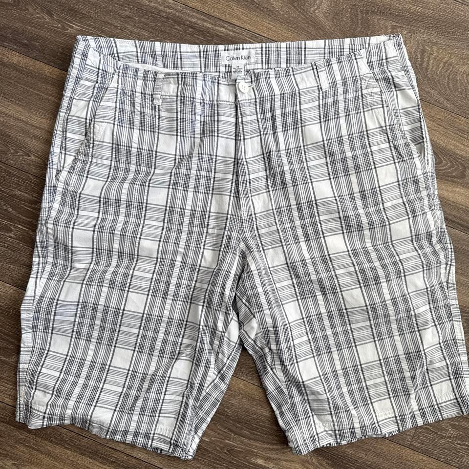 Calvin Klein Mens Shorts Ea31