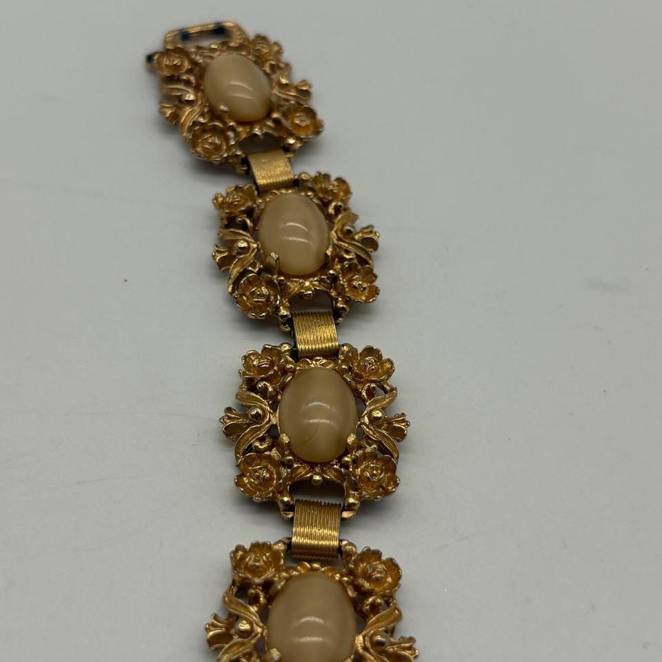 Judy Lee Vintage Gold Tone B86b 6
