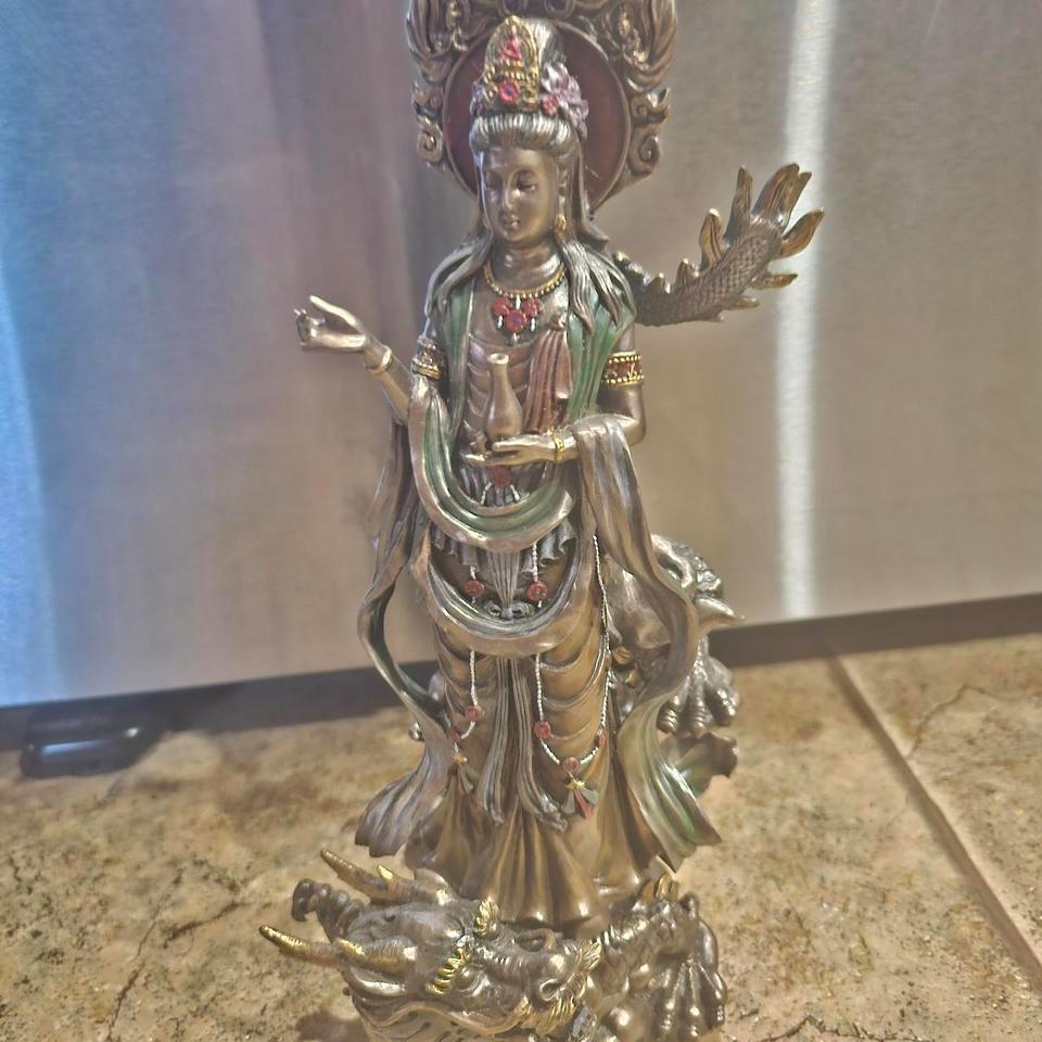 Beautiful Bronze Guanyin Statue Buddha 2