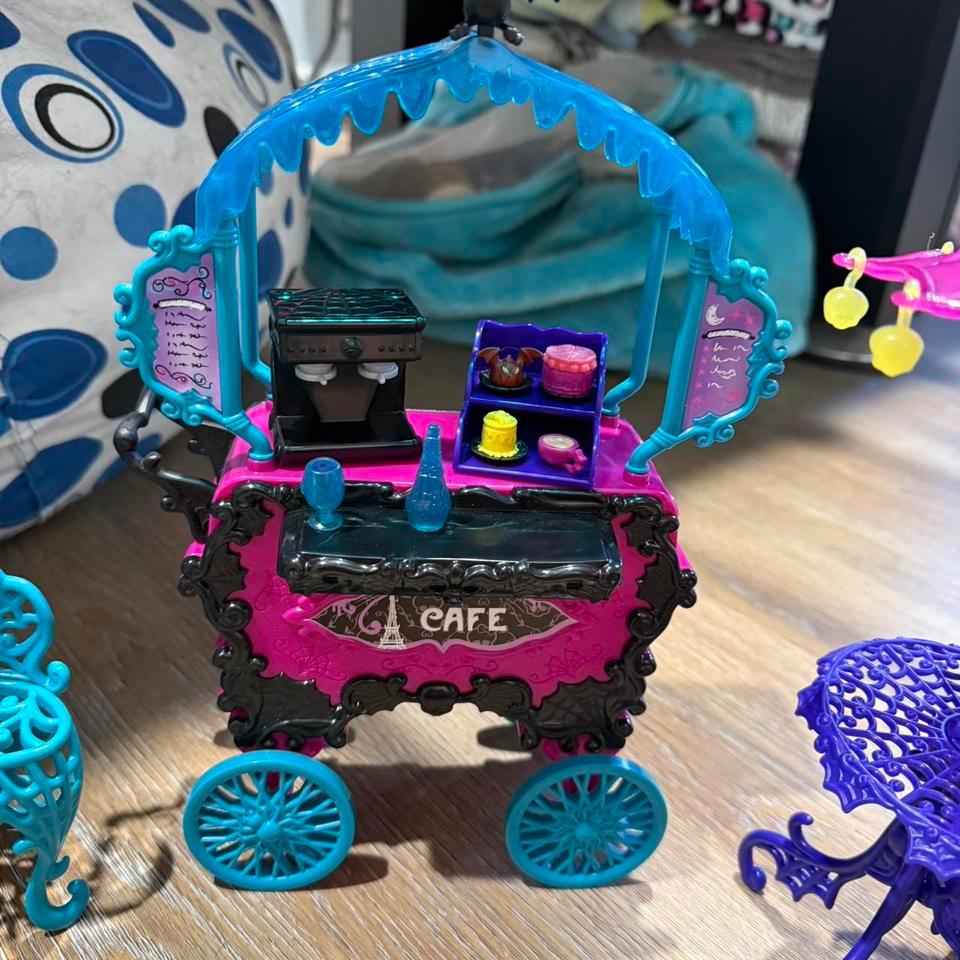Monster High Scaris Cafe Set 3