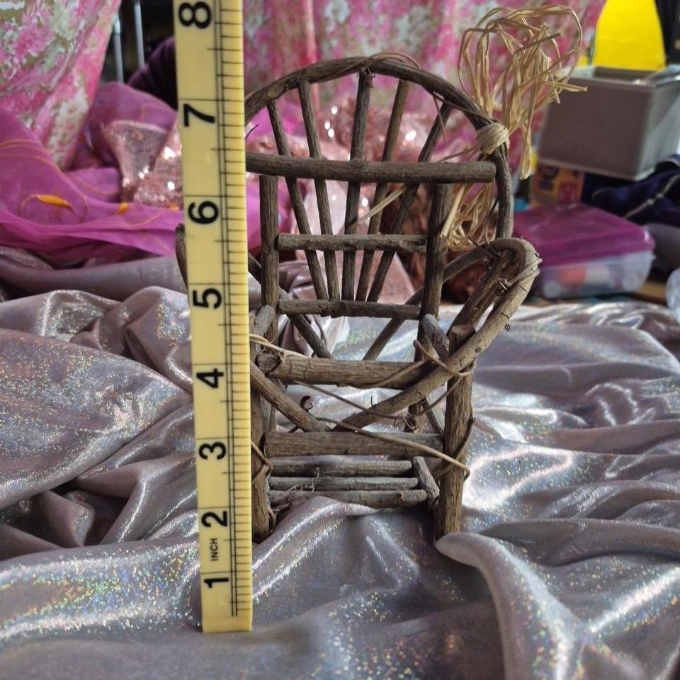The Vintage Grapevine Doll House 2