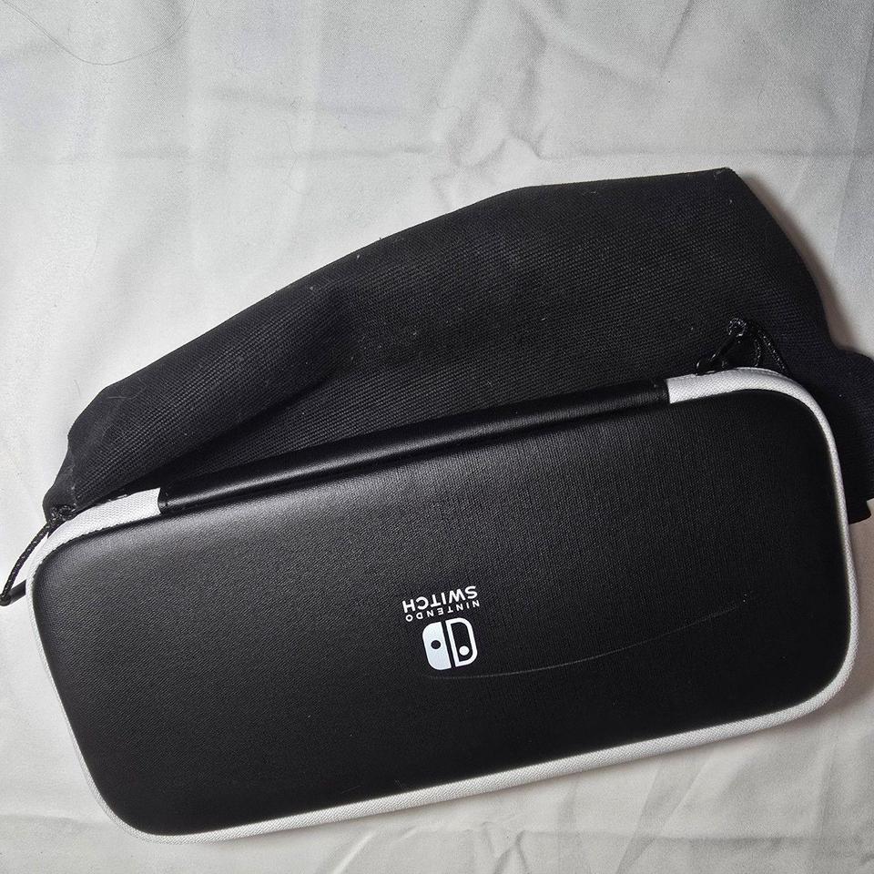 Nintendo Switch Carrying Case 2 28a3