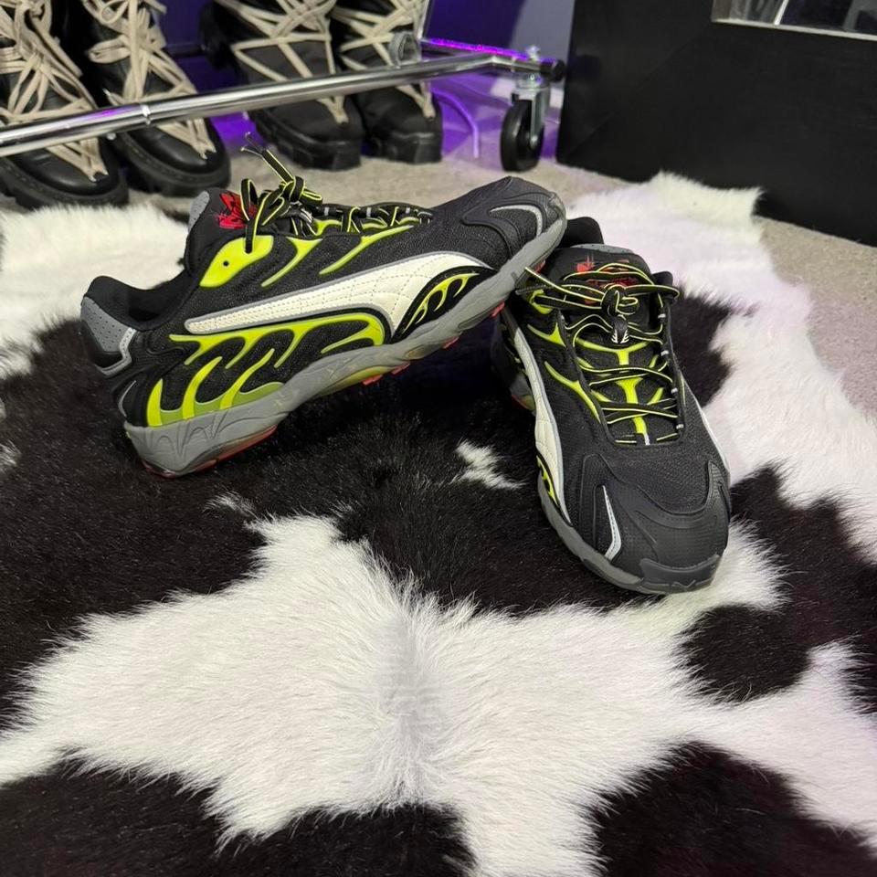 Puma Cell Sneakers Size 8609