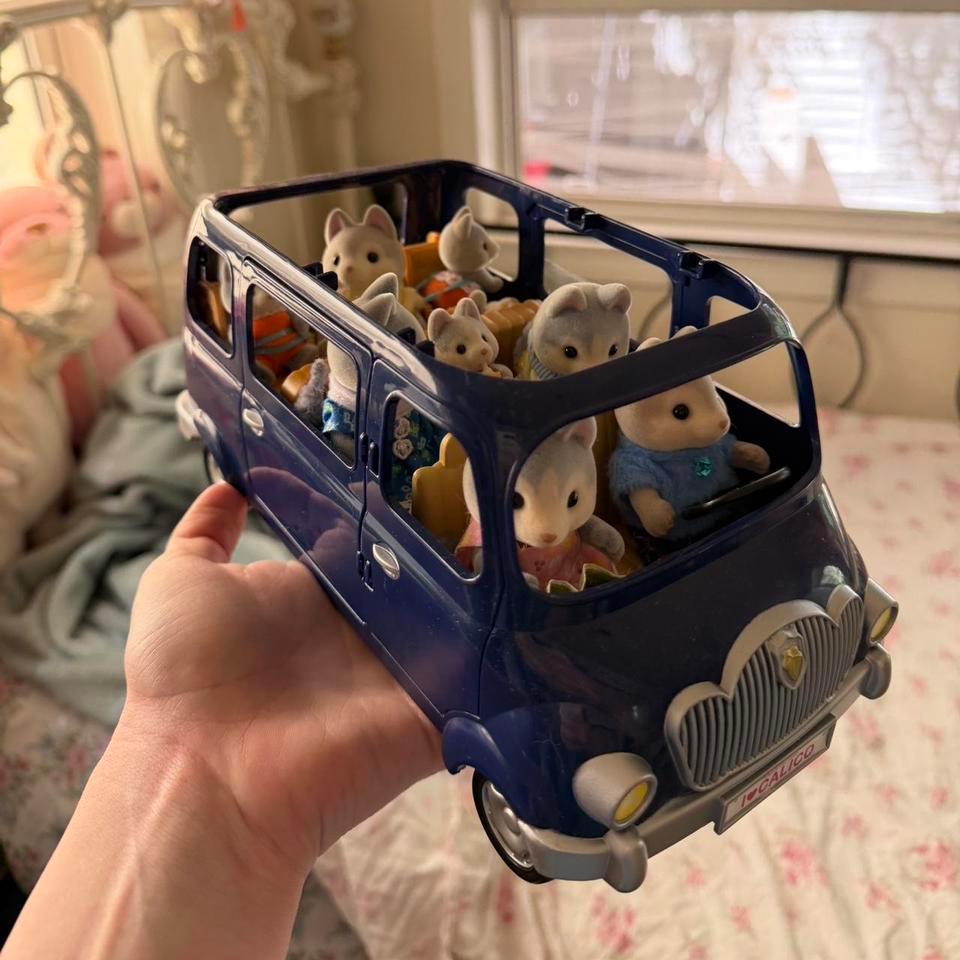 Listing For Car Only Critters 6cdb 5