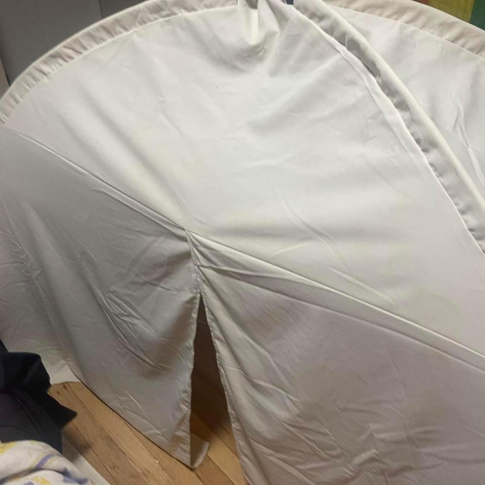 White Pop Up Tent For 7