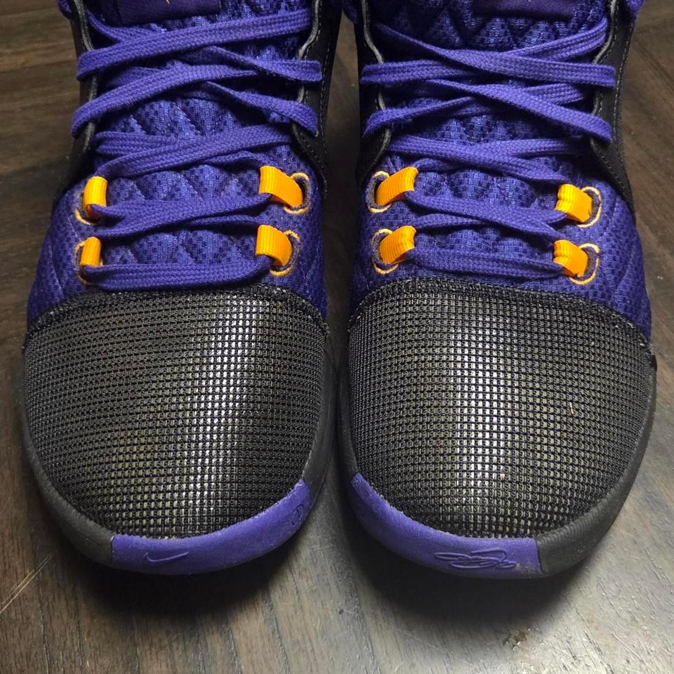 Lebron Witness 8 Lakers Only