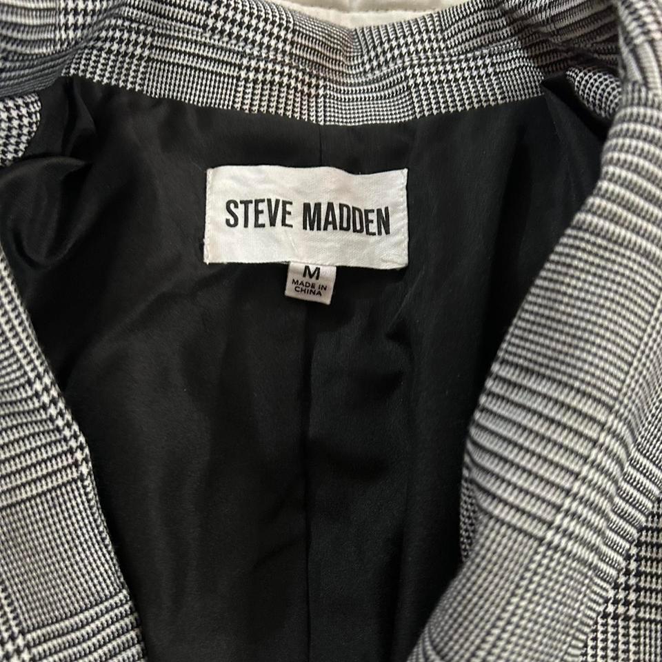 Steve Madden Grey Blazer With 2