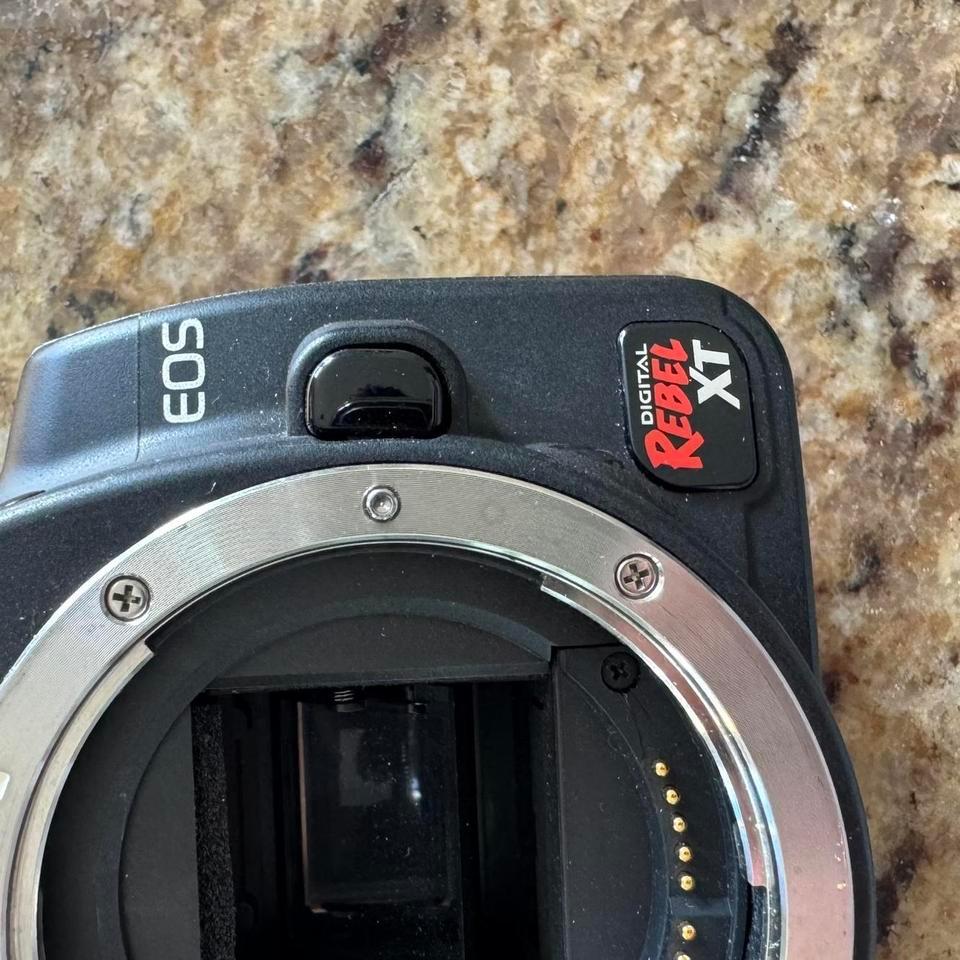 Brand New Canon Rebel Xt 3613 4