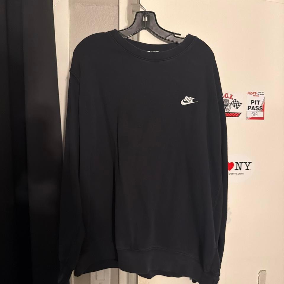 Black Nike Crewneck Sweatshirt Sweatshirt A530