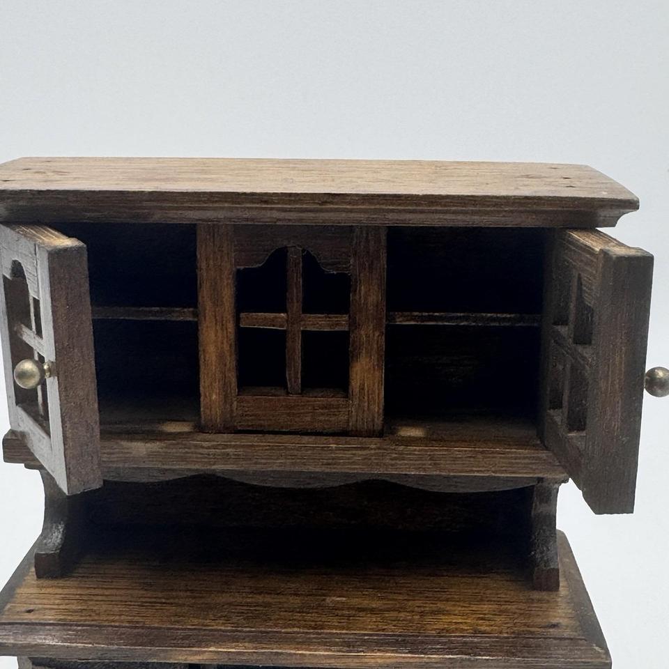 Concord Welsh Buffet Dollhouse Wooden 3