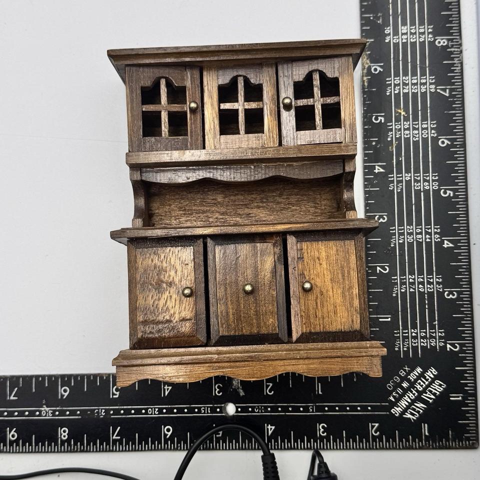 Concord Welsh Buffet Dollhouse Wooden 8