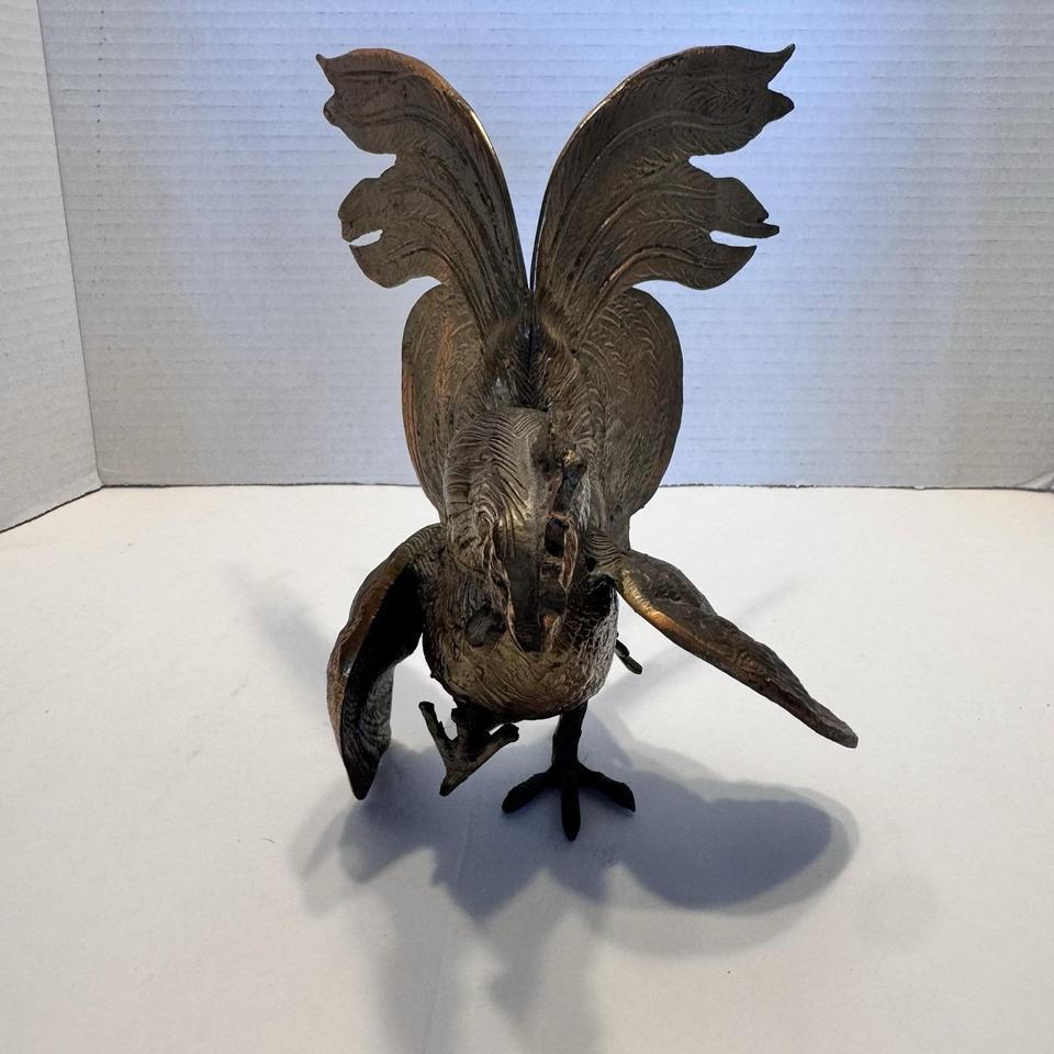 Metal Large Fighting Rooster Sculpture 6