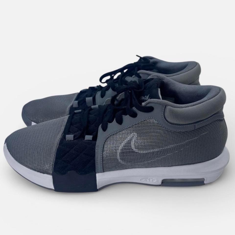 Nike Lebron Witness 8 Basketball