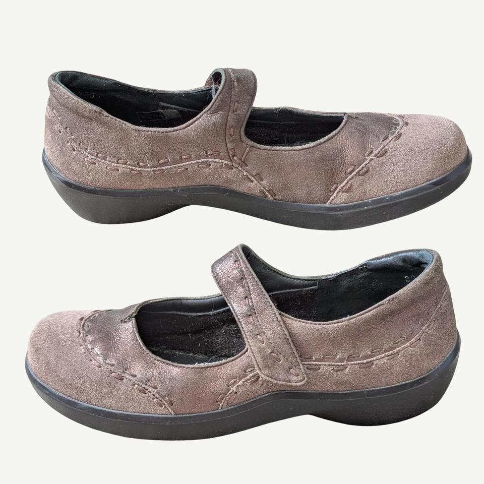 Adorable Brown Leather Mary Janes 6