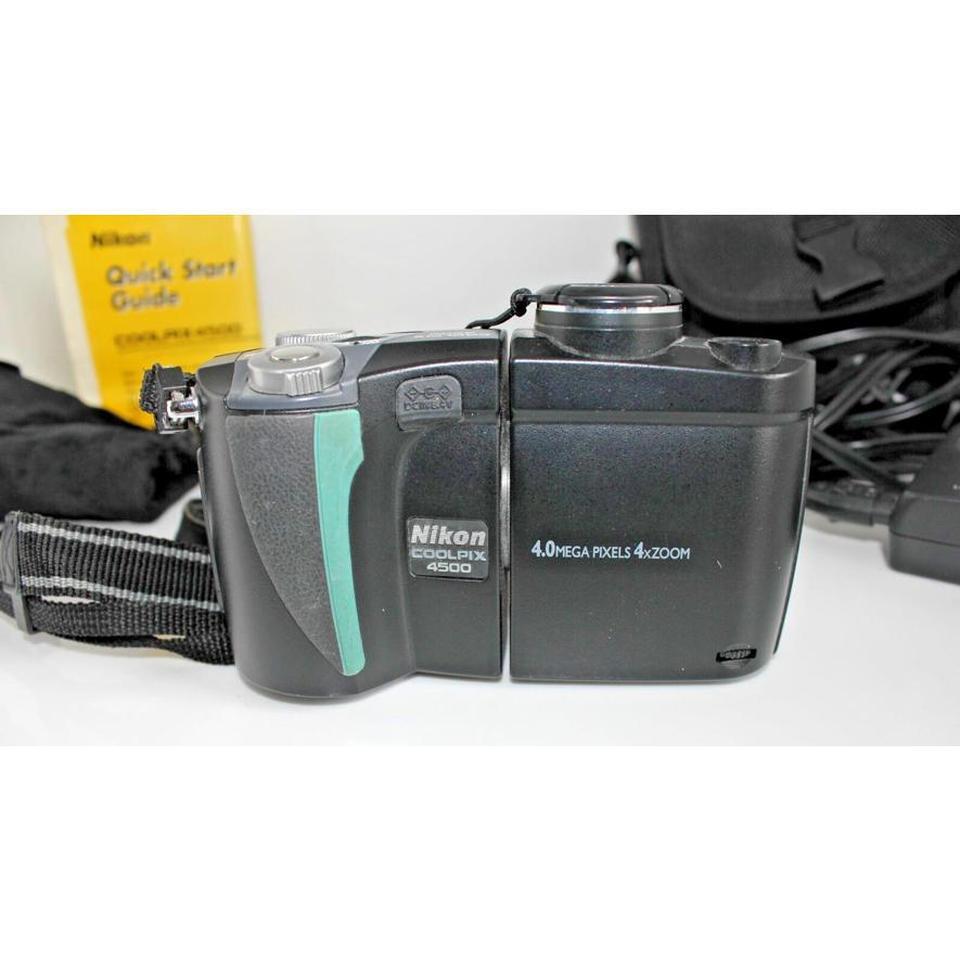 Nikon Coolpix 4500 Digital Camera 8b5e 2