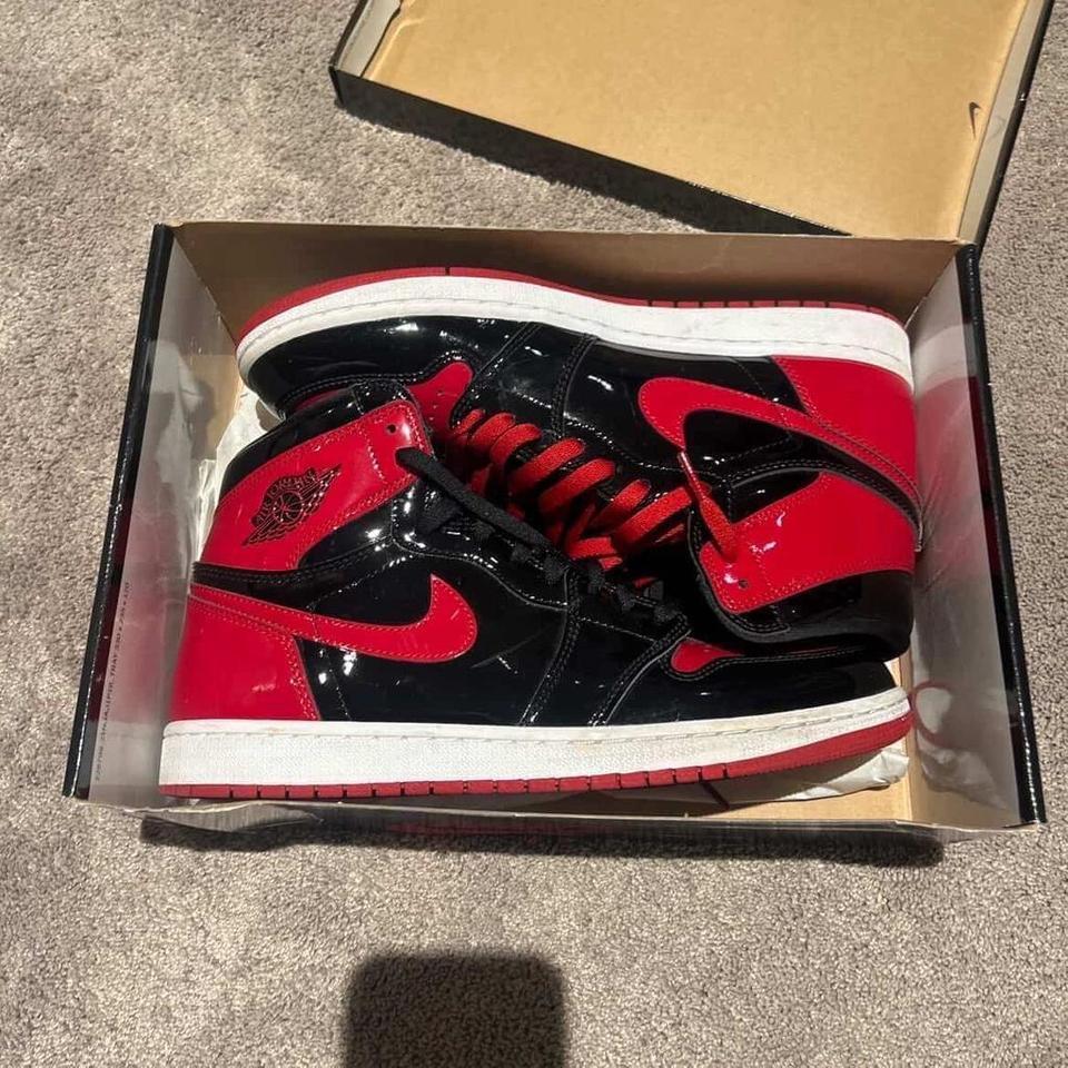 Jordan 1 High Red Black 8d6a 3