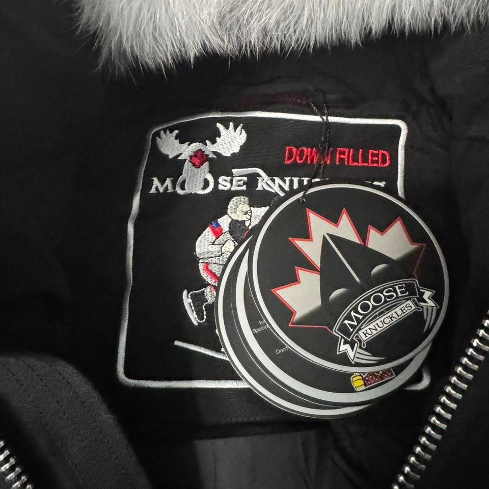 Moose Knuckles Black Puffer Jacket 34bb 4