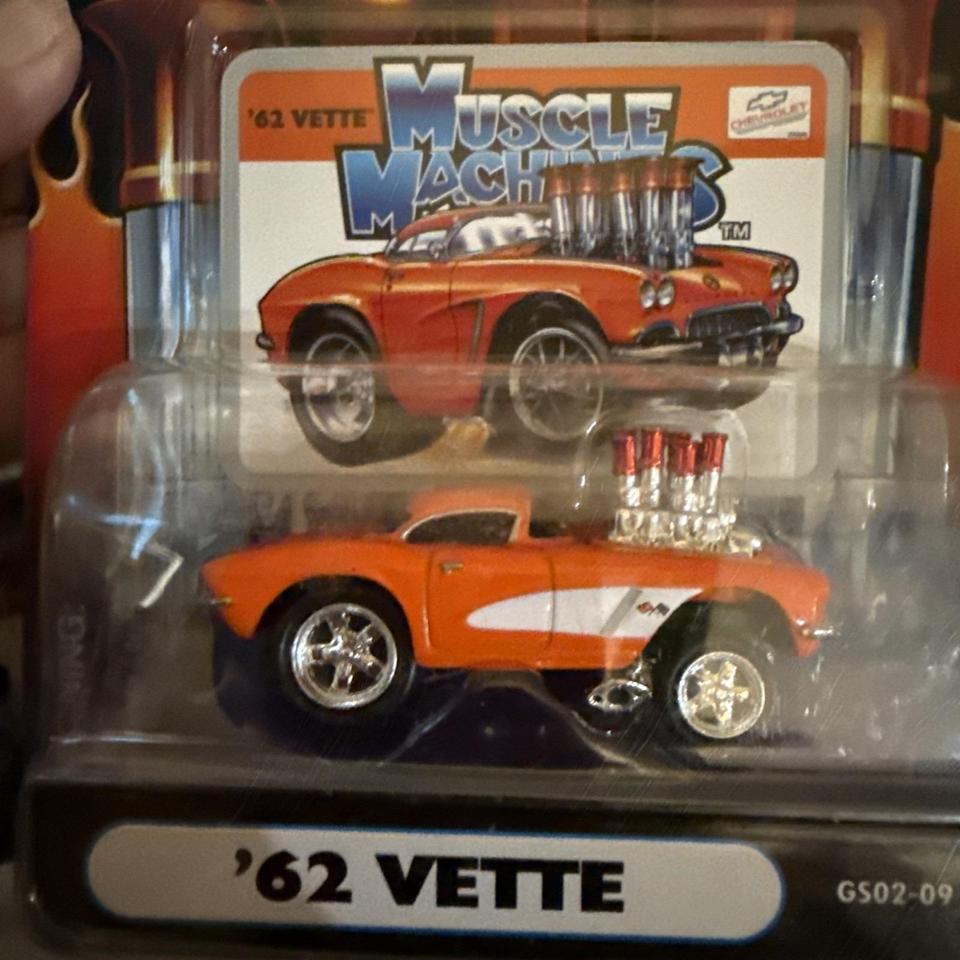 Muscle Machines Gasser 1962 Chevy
