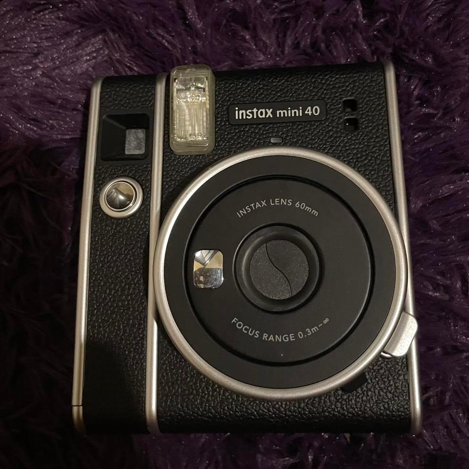 Fujifilm Instax Mini 40 Instant 2
