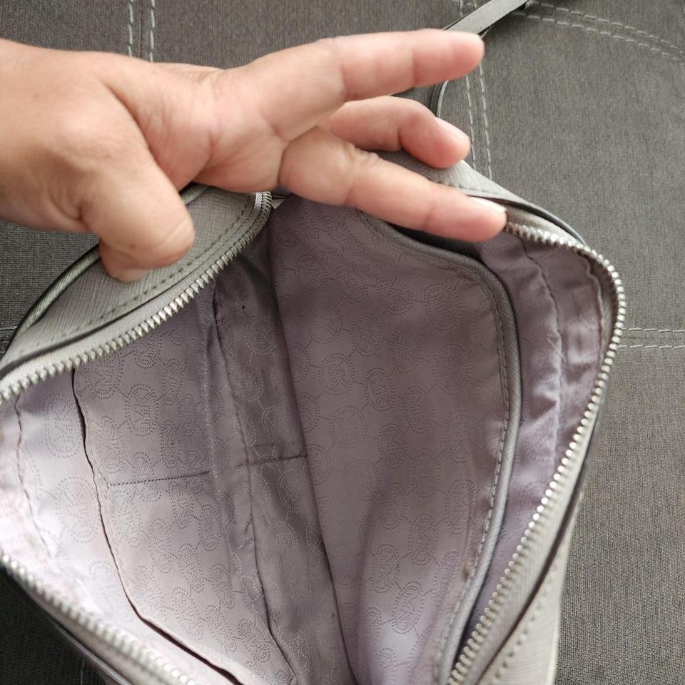 Cross Body Michael Kors Purse 2