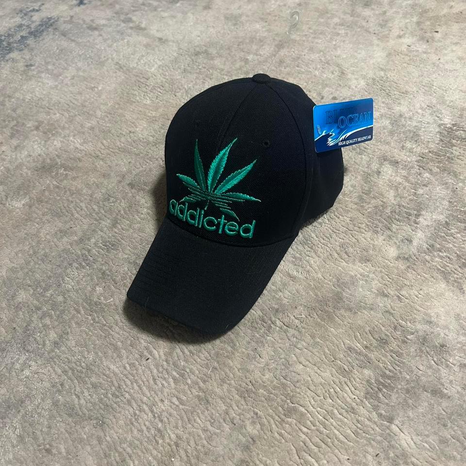 Vintage 2000s Black And Green 465d