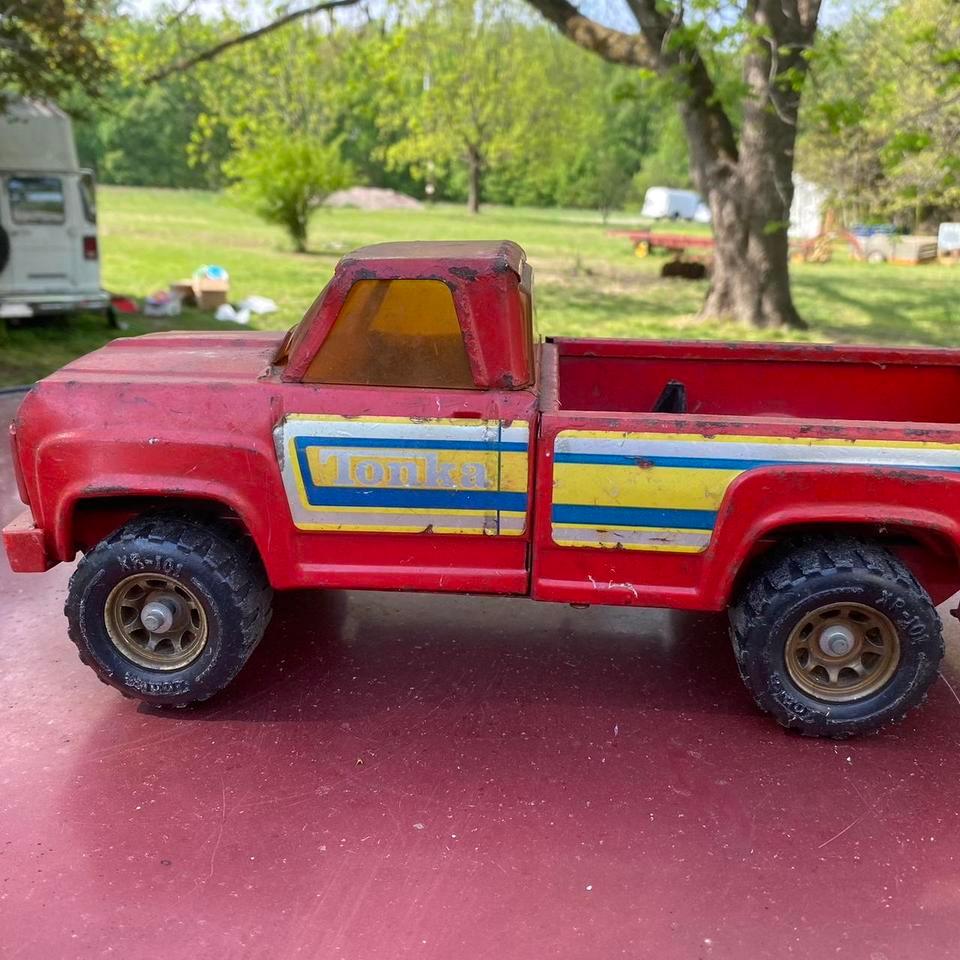 1970s Tonka Scale Red Pickup
