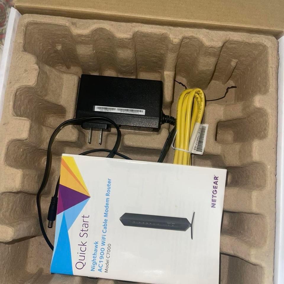 Black And Grey Router With 3