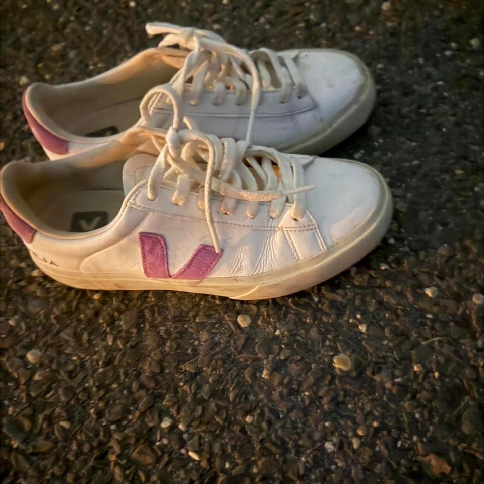 Vegas Campo Shoes In White 5