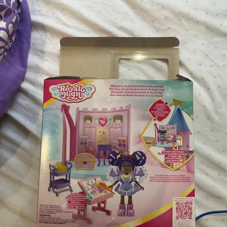 Royale High Art Class Doll 1aeb 2