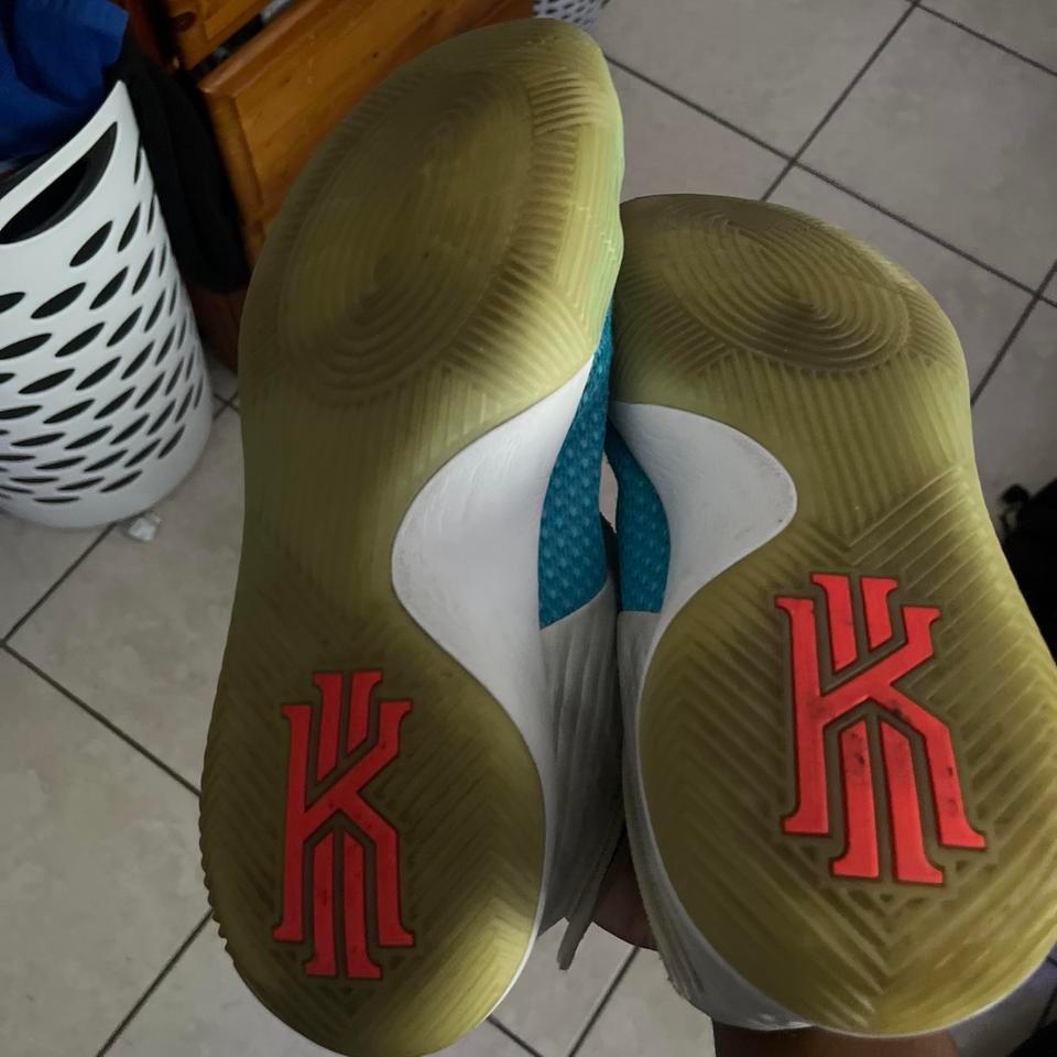 Nike Kyrie 2 Christmas Basketball 6fdf 4
