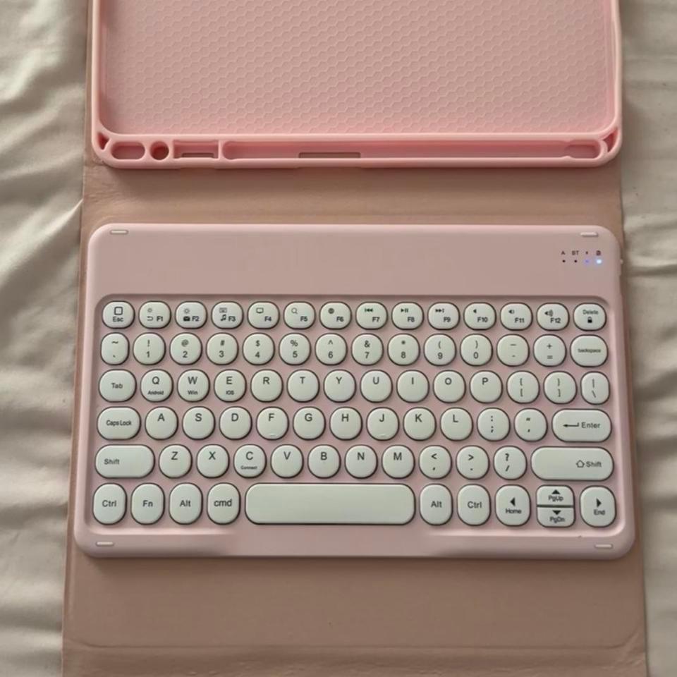 Pink Ipad Air 5th Gen 4