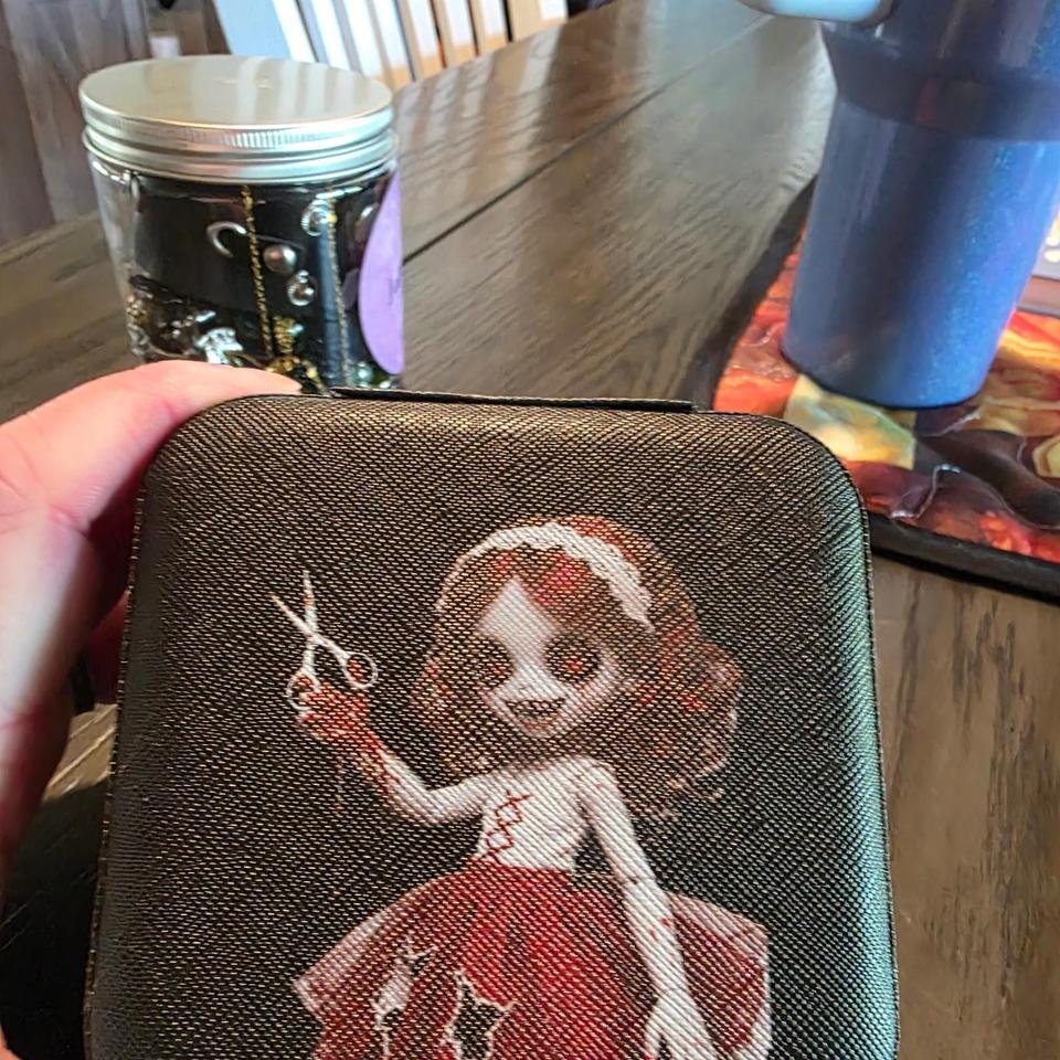 Gothic Girl Jewelry Box Filled Cc95