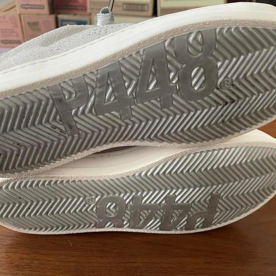 P448 Silver Suede Sneakers W 07e3 8