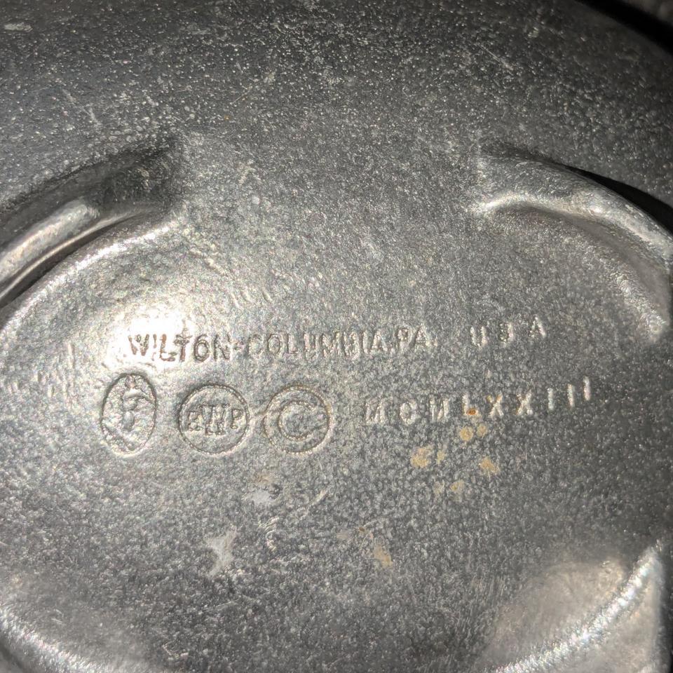 Vintage 1973 Wilton Armetale Gravy 6