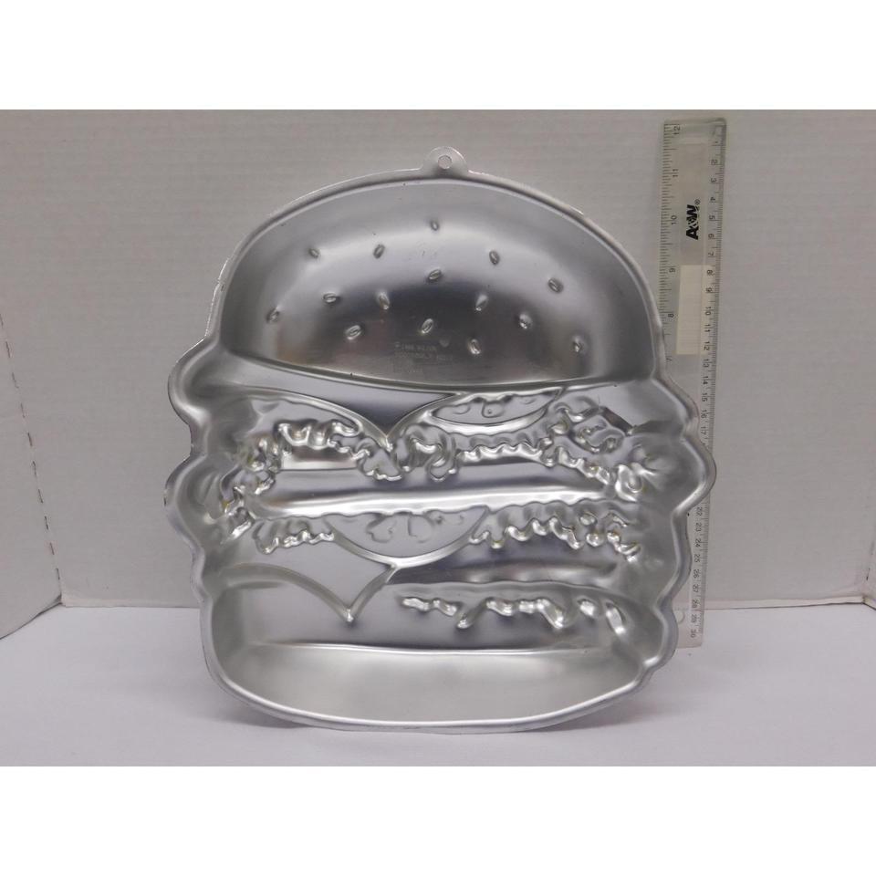 Wilton Hamburger Aluminum Cake Pan