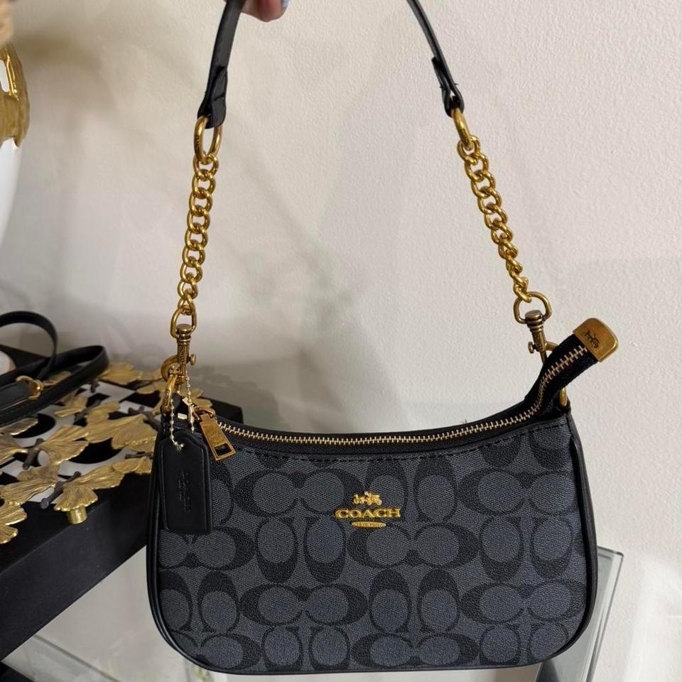 Coach Black Signature Crossbody Bag 969d