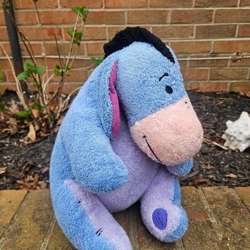 Disney Store Exclusive Terry Cloth 8953