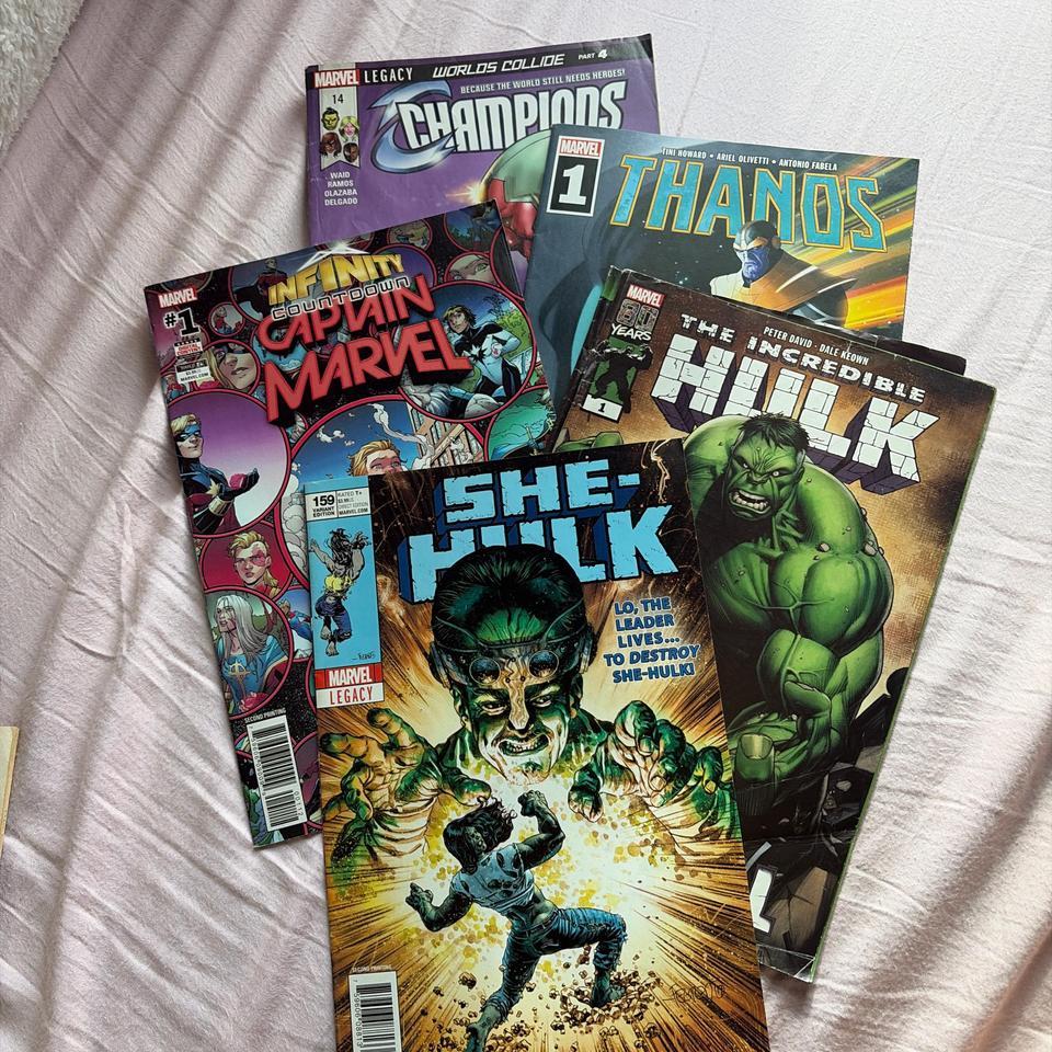 Marvel Comic Bundle Marvel Comics 7213