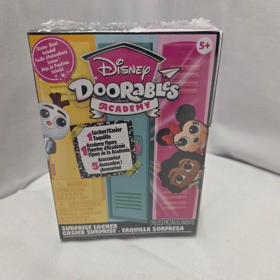Disney Doorables Academy Surprise Locker