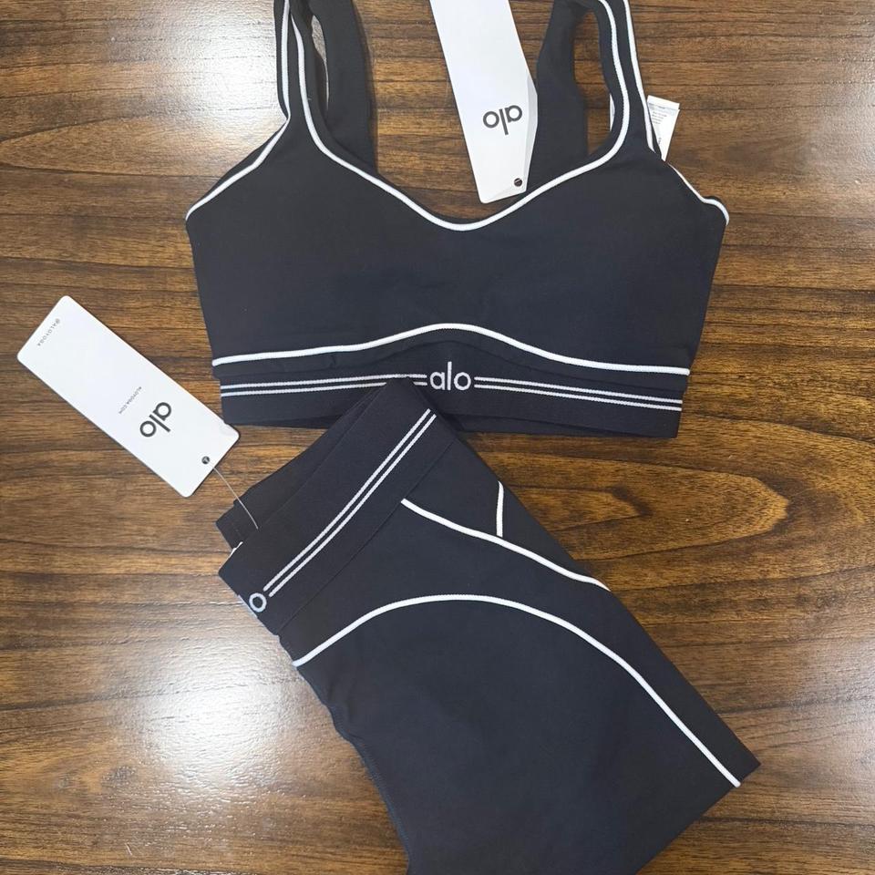 Alo Yoga Set Black Size D434