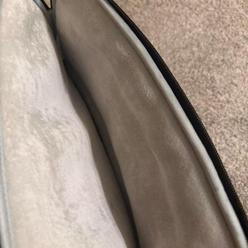 Lap Top Case Carrier Used 2