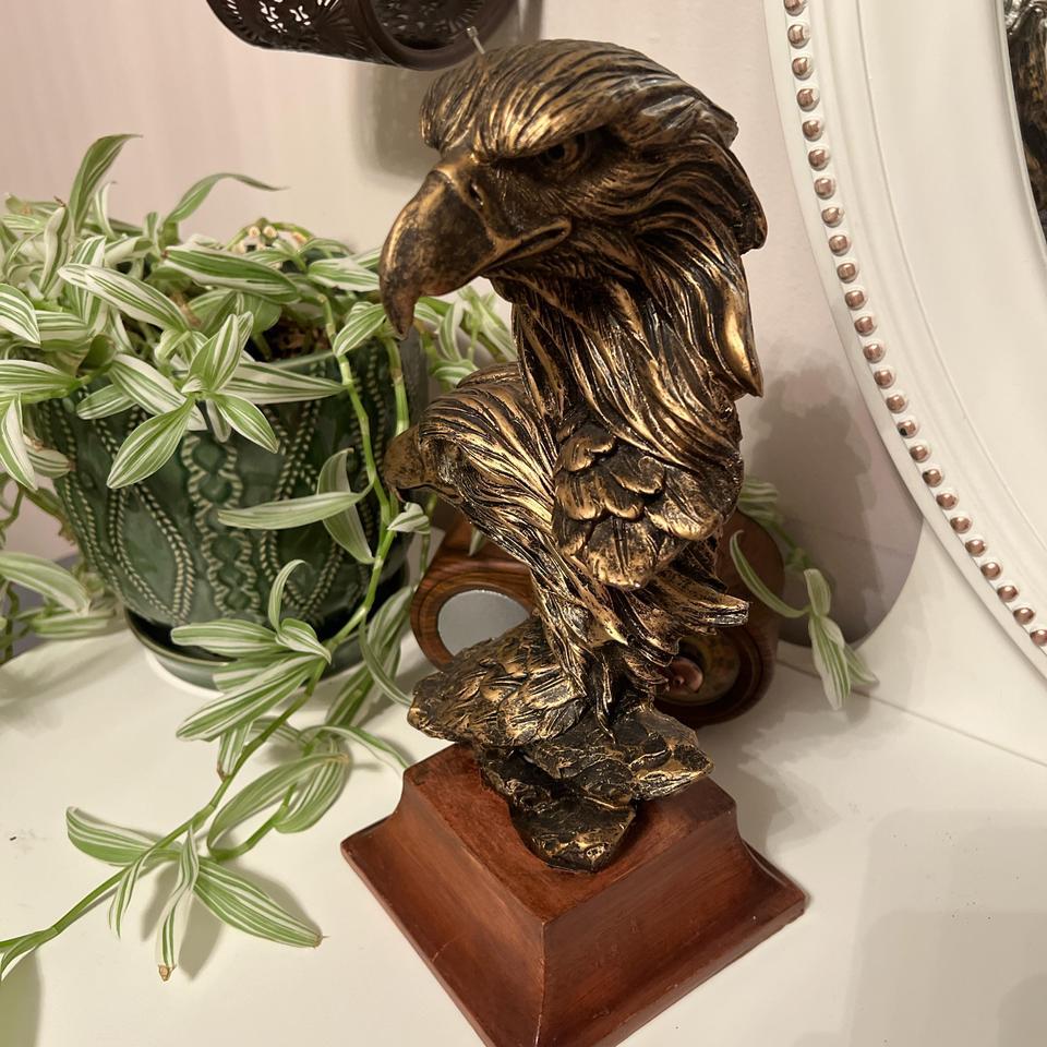Bronze Eagle Statue With Wooden A087
