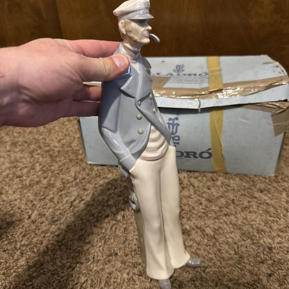 Rare Lladro Sea Captain With 48ec 3