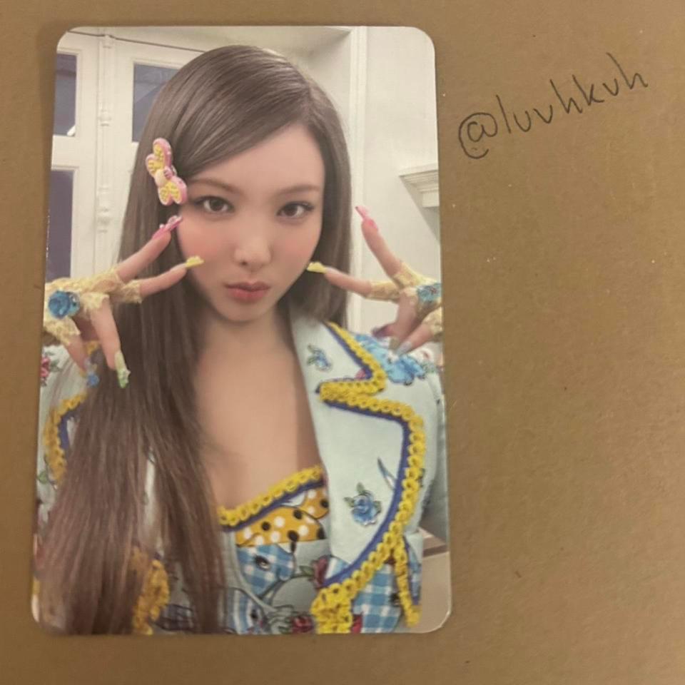 Nayeon Pop Photocard F6bc