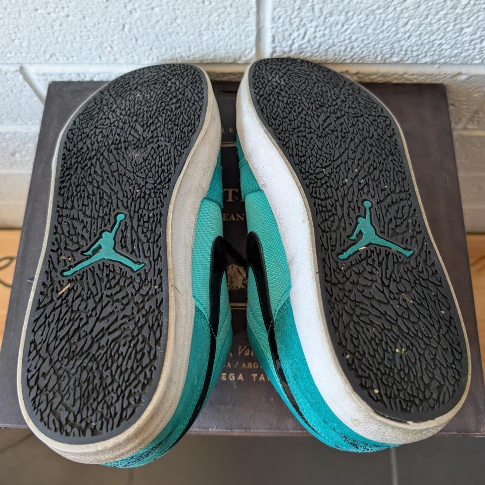 Nike Air Jordan V2 Low 5