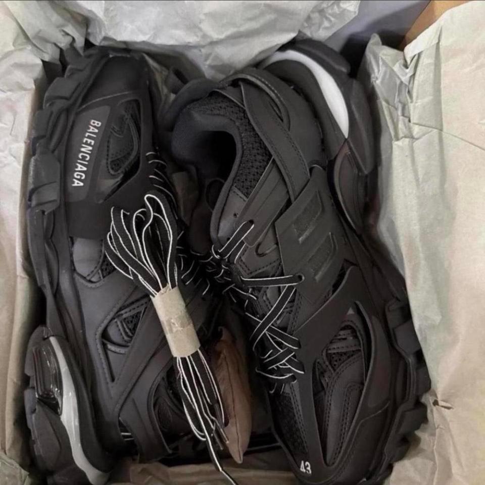 Balenciaga Tracks Brand New Comes Dfd7 4