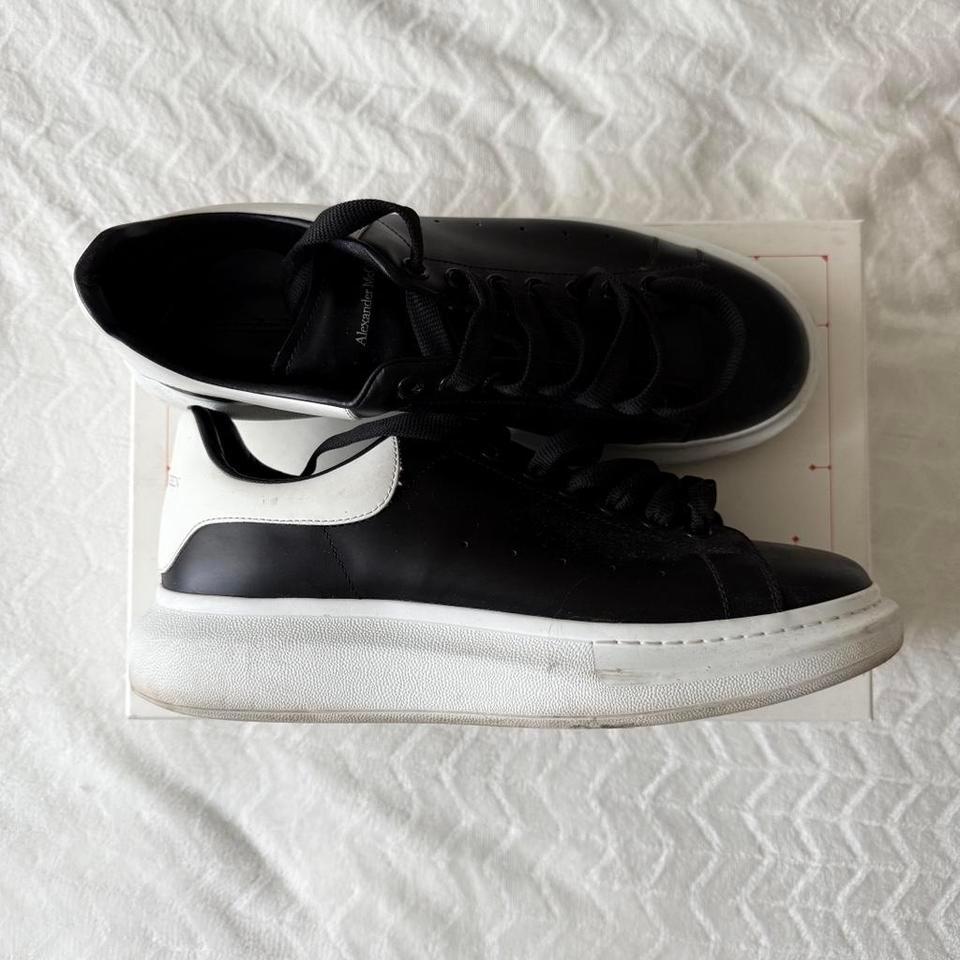 Alexander Mcqueen Black And White
