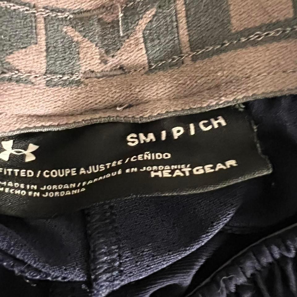 Under Armour Black Shorts With 431a 4